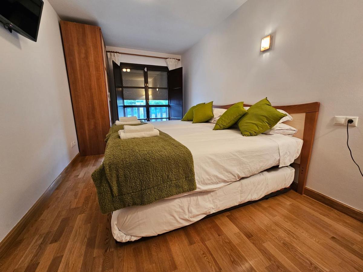 13B01 Apartamento Con Terraza Y Garaje Рибадесела Екстериор снимка